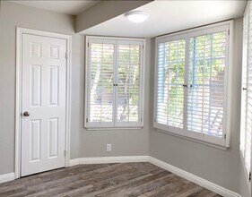 18 Vía Esperanza in Rancho Santa Margarita, CA - Building Photo - Building Photo