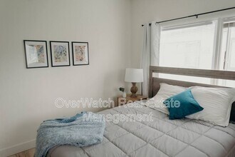 3007 W 33rd Ave in Anchorage, AK - Building Photo - Building Photo