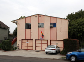 3833 Front St in San Diego, CA - Building Photo