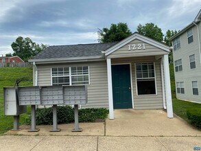 1224 Smith St in Charlottesville, VA - Building Photo - Building Photo