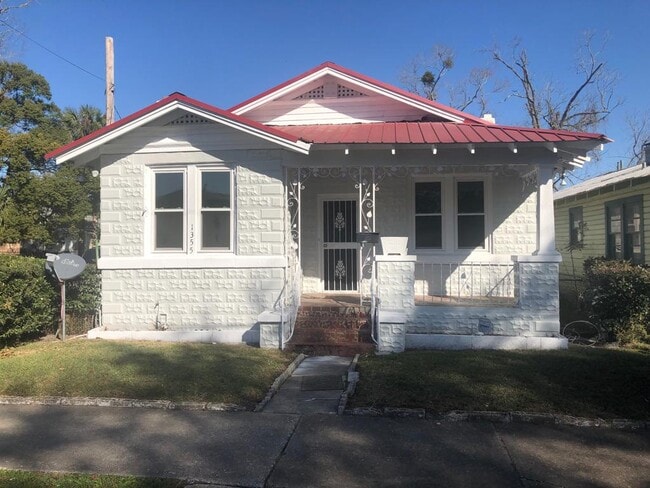 property at 1355 Grothe St