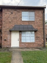 2505 Oak Park Blvd in Lake Charles, LA - Building Photo - Building Photo