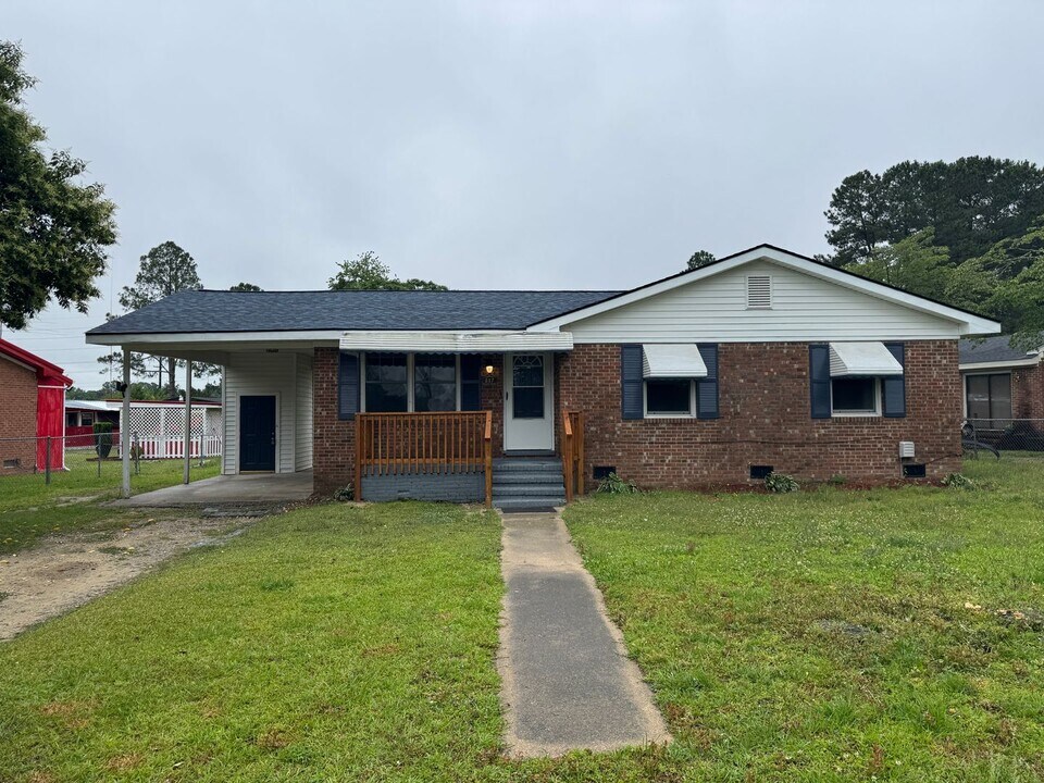 517 Lincoln Dr in Rocky Mount, NC - Building Photo