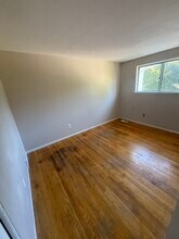 105 S Christine Cir in Mount Clemens, MI - Building Photo - Building Photo