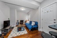 16 Sewall St, Unit 3 in Boston, MA - Building Photo - Building Photo