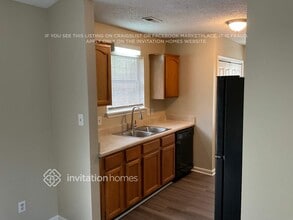 7609 Denon Hills Dr in Charlotte, NC - Building Photo - Building Photo