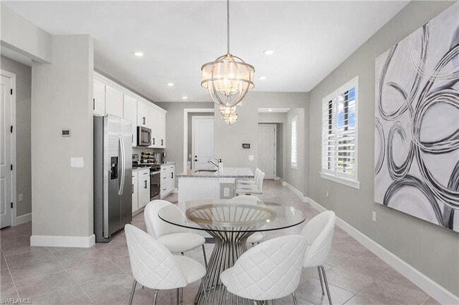 20274 Napa Loop in Estero, FL - Foto de edificio - Building Photo