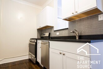 732 W Roscoe St, Unit 1S in Chicago, IL - Building Photo - Building Photo