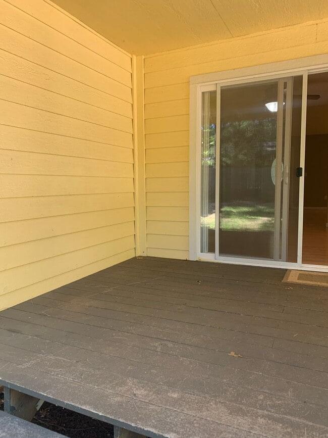 14366 Bethany Cir in Magalia, CA - Building Photo - Building Photo