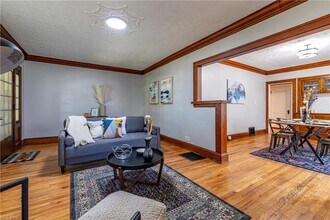 3693 W 140th St in Cleveland, OH - Foto de edificio - Building Photo