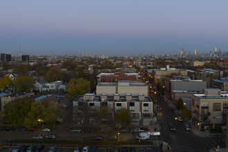 Albany Square Townhomes in Chicago, IL - Building Photo - Building Photo