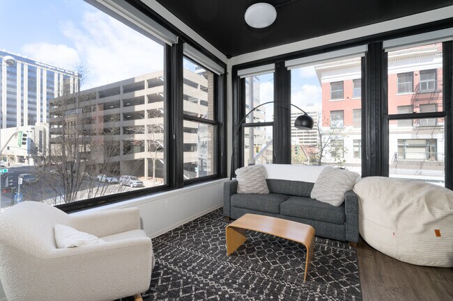 The Marjorie in Spokane, WA - Foto de edificio - Interior Photo
