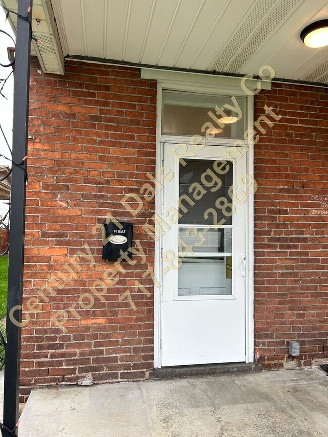 78 S Main St in Spring Grove, PA - Building Photo - Building Photo