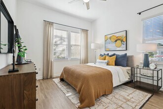 The Tides at Waterside in Sarasota, FL - Building Photo - Building Photo