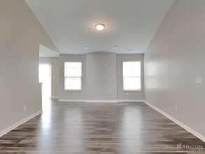 1722 N Creekwater Pass in Greenfield, IN - Building Photo - Building Photo