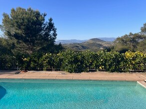 28450 Faircrest Way in Escondido, CA - Building Photo - Building Photo