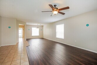 985 Eagles Forrest Dr in Apopka, FL - Building Photo - Building Photo