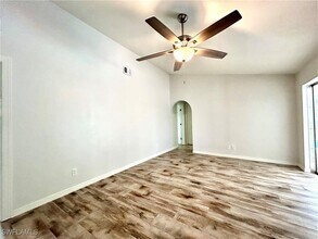 920 SE 23rd St in Cape Coral, FL - Building Photo - Building Photo