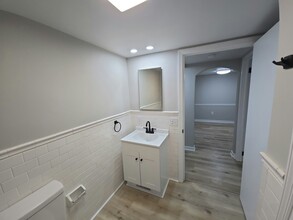 611 Summit Dr in Verona, PA - Building Photo - Building Photo