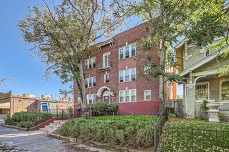 1272 Pearl St in Denver, CO - Building Photo - Building Photo