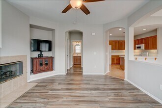 4474 Brisbane Way in Oceanside, CA - Building Photo - Building Photo