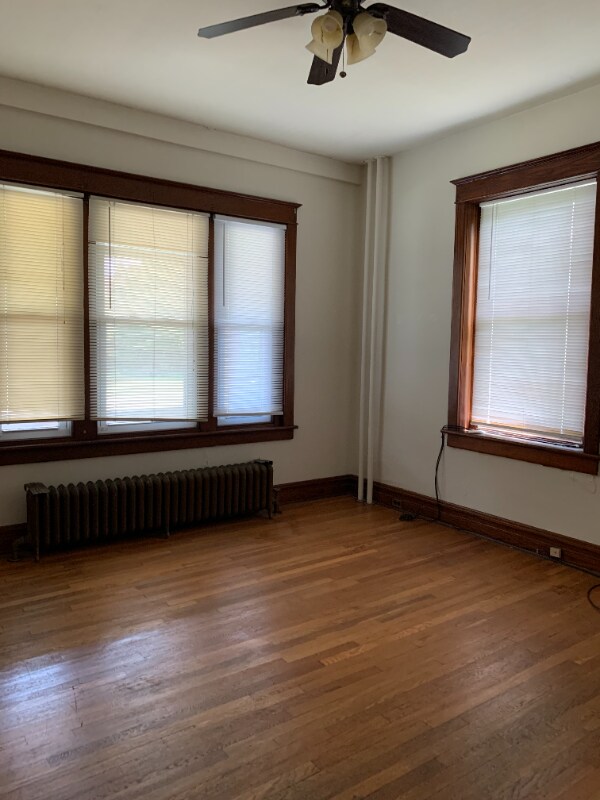 1629 W Broad St-Unit -1st floor in Bethlehem, PA - Building Photo - Building Photo