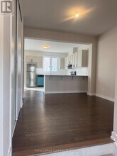 958 Seagrave Ln in Ottawa, ON - Building Photo - Building Photo