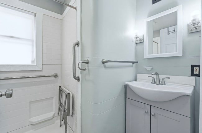 property at 3405 Lillie St