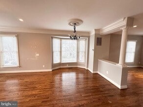 4201 Timber Meadow Dr in Fairfax, VA - Building Photo - Building Photo