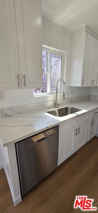 1308 N Poinsettia Pl in Los Angeles, CA - Building Photo - Building Photo