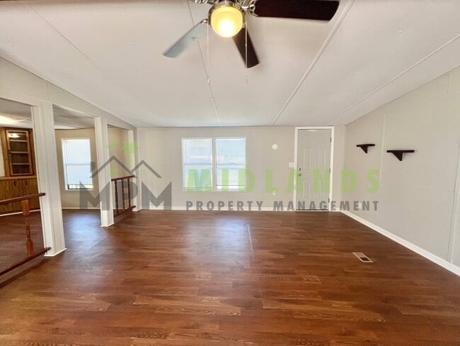 2413 S Lake Dr in Lexington, SC - Building Photo - Building Photo