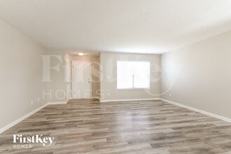 7250 Pipestone Dr in Indianapolis, IN - Building Photo - Building Photo