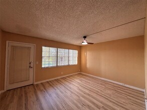 1401 SW 135th Terrace in Pembroke Pines, FL - Building Photo - Building Photo