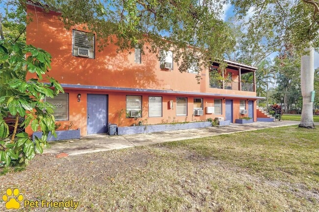 12287 NE 7th Ave-Unit -1 in North Miami, FL - Building Photo - Building Photo