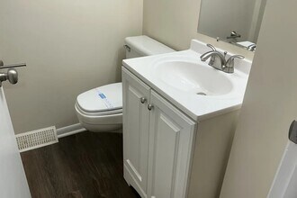 6722 W 63rd St in Chicago, IL - Building Photo - Building Photo