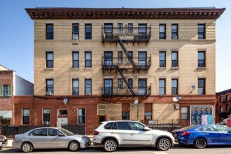 471 Carroll St in Brooklyn, NY - Building Photo - Building Photo