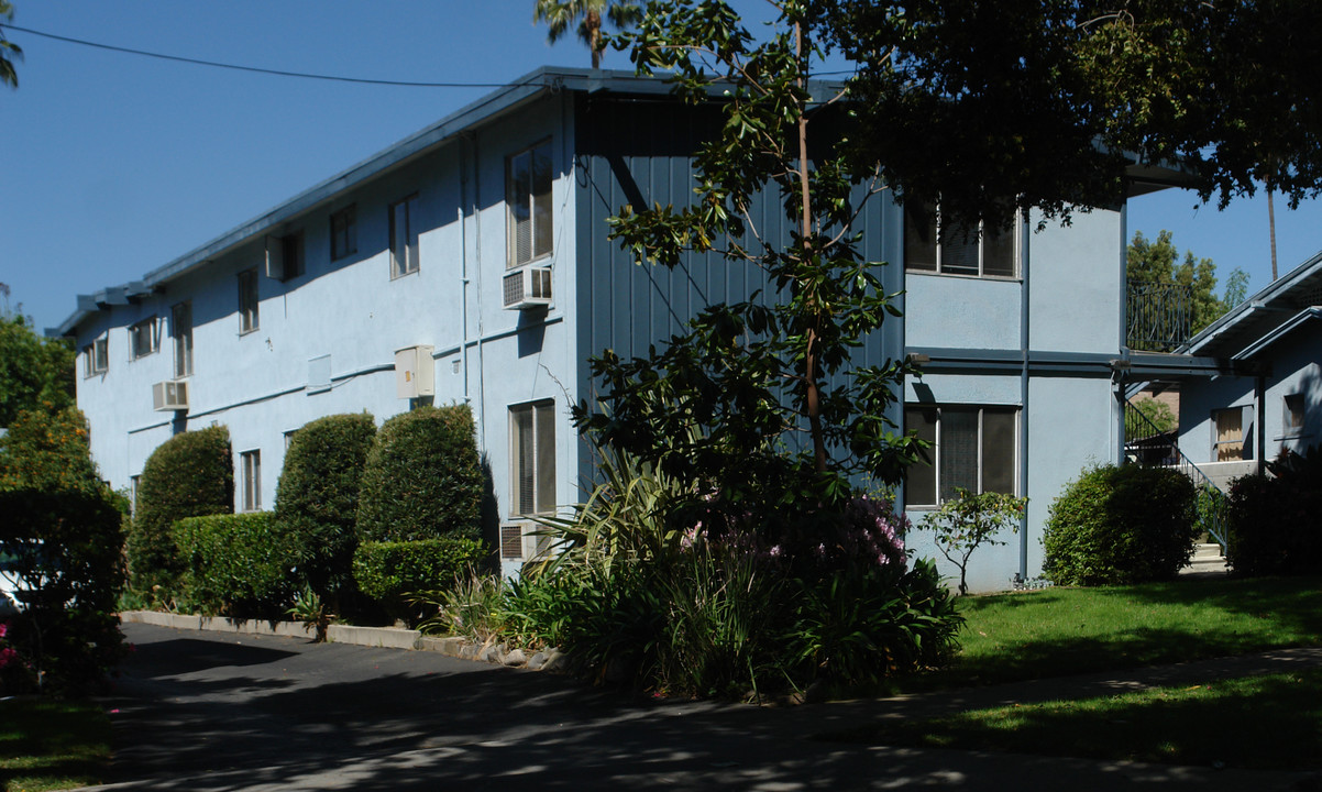 1295 Hudson Ave in Pasadena, CA - Foto de edificio