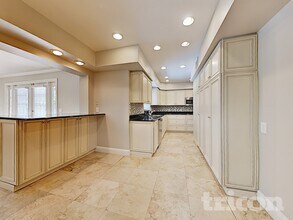 11803 Willow Point Way in Tampa, FL - Building Photo - Building Photo