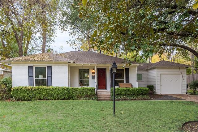 property at 3808 Shorecrest Dr