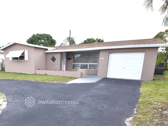 7630 Coral Blvd in Miramar, FL - Building Photo - Building Photo