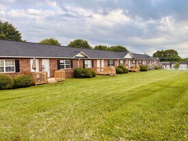 6125 Kingsport Hwy in Gray, TN - Building Photo