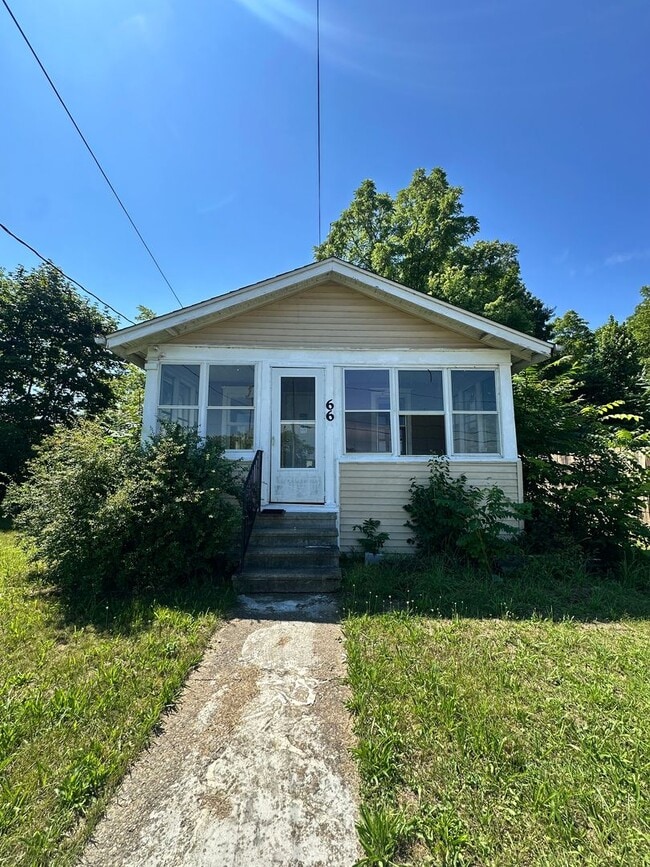 property at 66 Bluff St