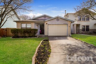 6850 Misty Field Dr in Converse, TX - Building Photo