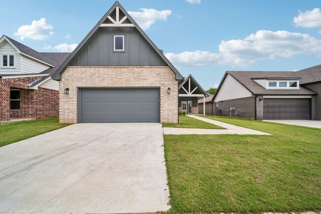 2504 W Birmingham St in Broken Arrow, OK - Building Photo - Building Photo