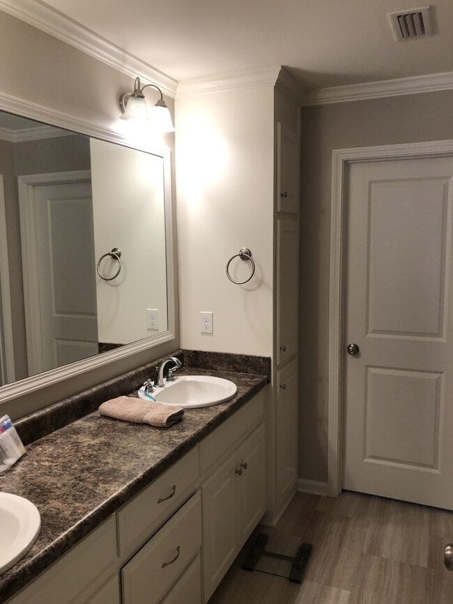 202 Sprucepine Rd in Dothan, AL - Building Photo - Building Photo