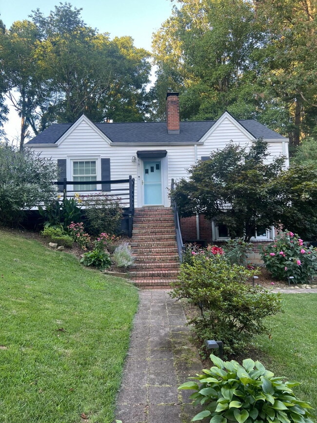 property at 18 Canterbury Rd