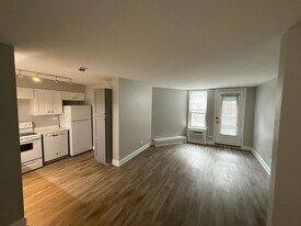 744 W Gordon Terrace in Chicago, IL - Building Photo