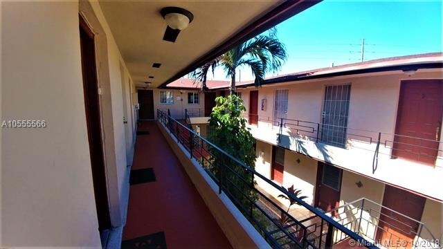 50 W 4th St-Unit -1 in Hialeah, FL - Building Photo - Building Photo