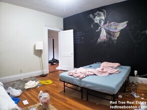 9 Egremont Rd, Unit 12 in Boston, MA - Building Photo - Building Photo