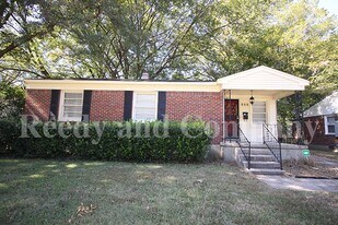 555 Herzl St in Memphis, TN - Building Photo
